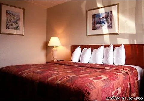 Hotel Ottawa Plaza Inn Downtown
