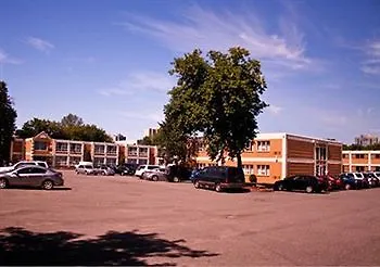 Ottawa Plaza Inn Downtown Hotel